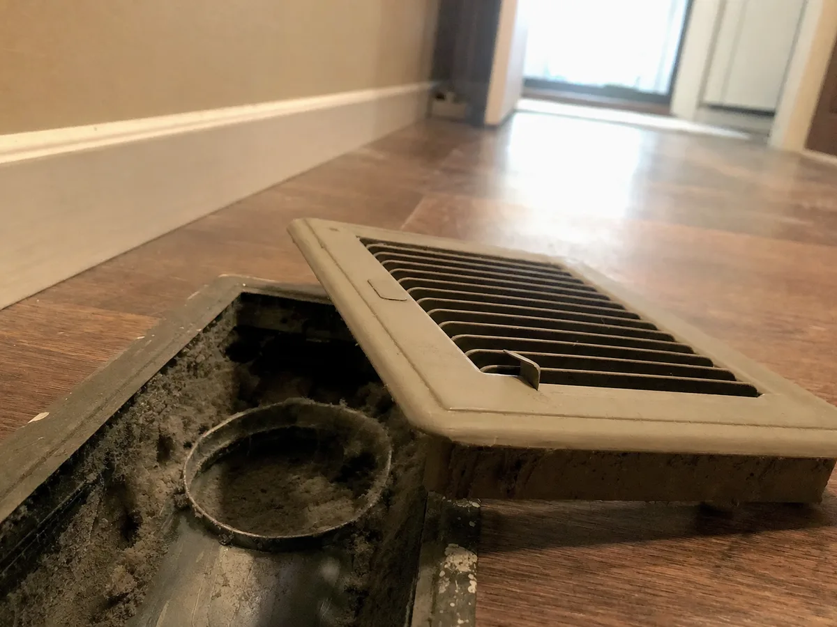 Register Cleaning in Cape Coral, FL